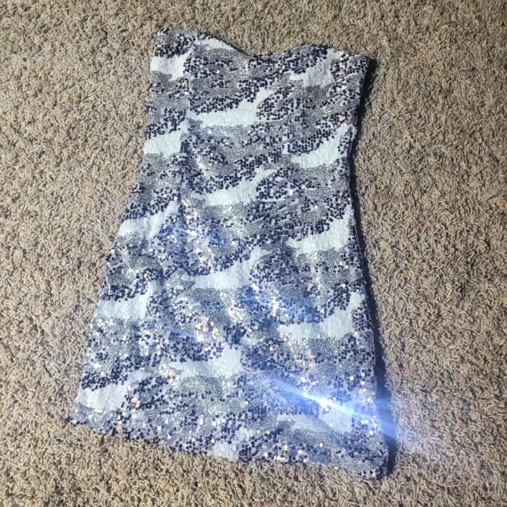 Sequins halter dress